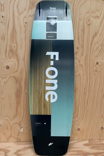 F-One-Trax 2023 Kiteboard (DEMO)